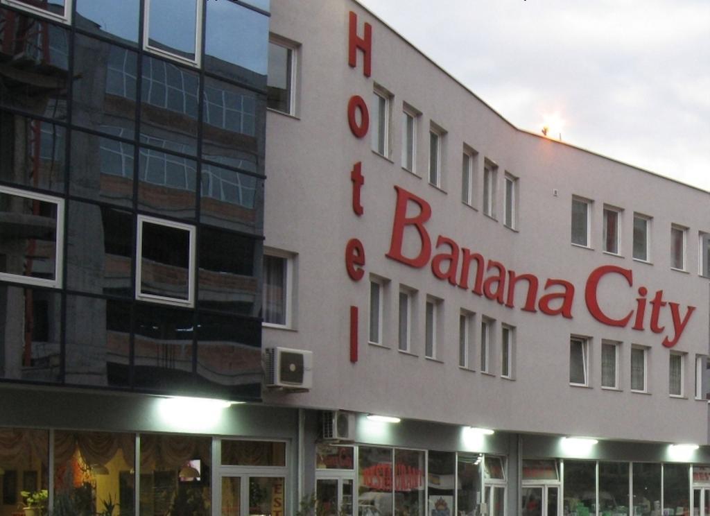 Banana City Hotel Sarajevo Bagian luar foto